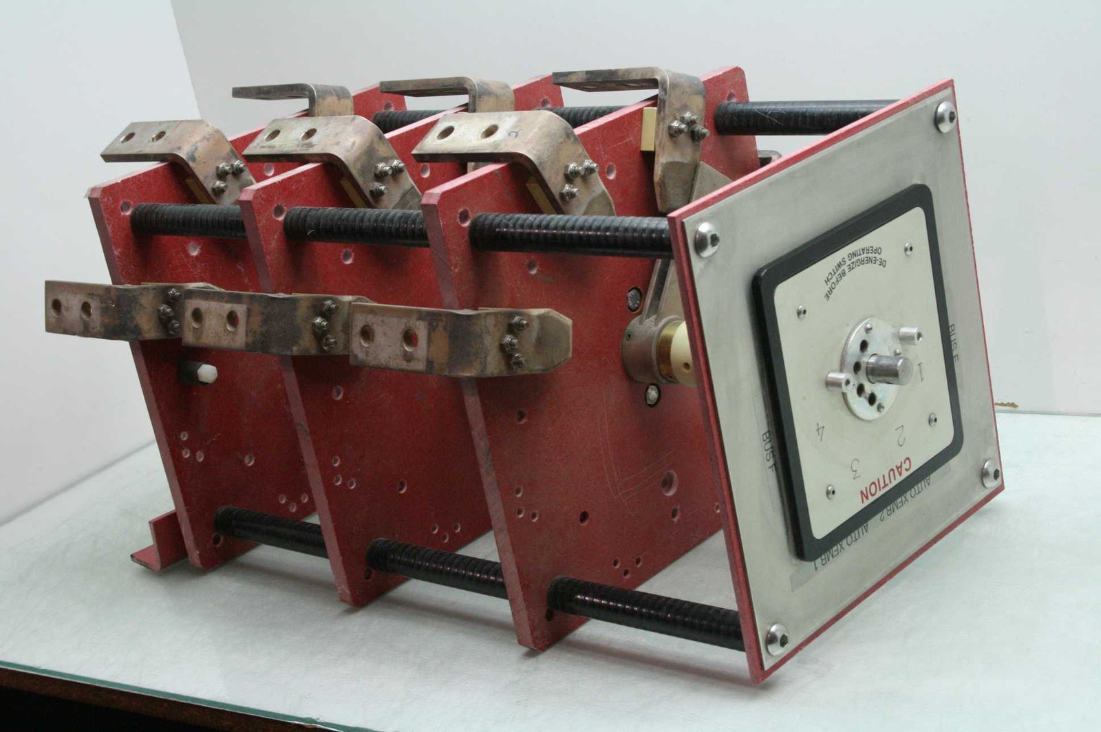 Custom Manual Generator Transfer Switch 10 kV / 500A 4 Position / 3 Pole - Used