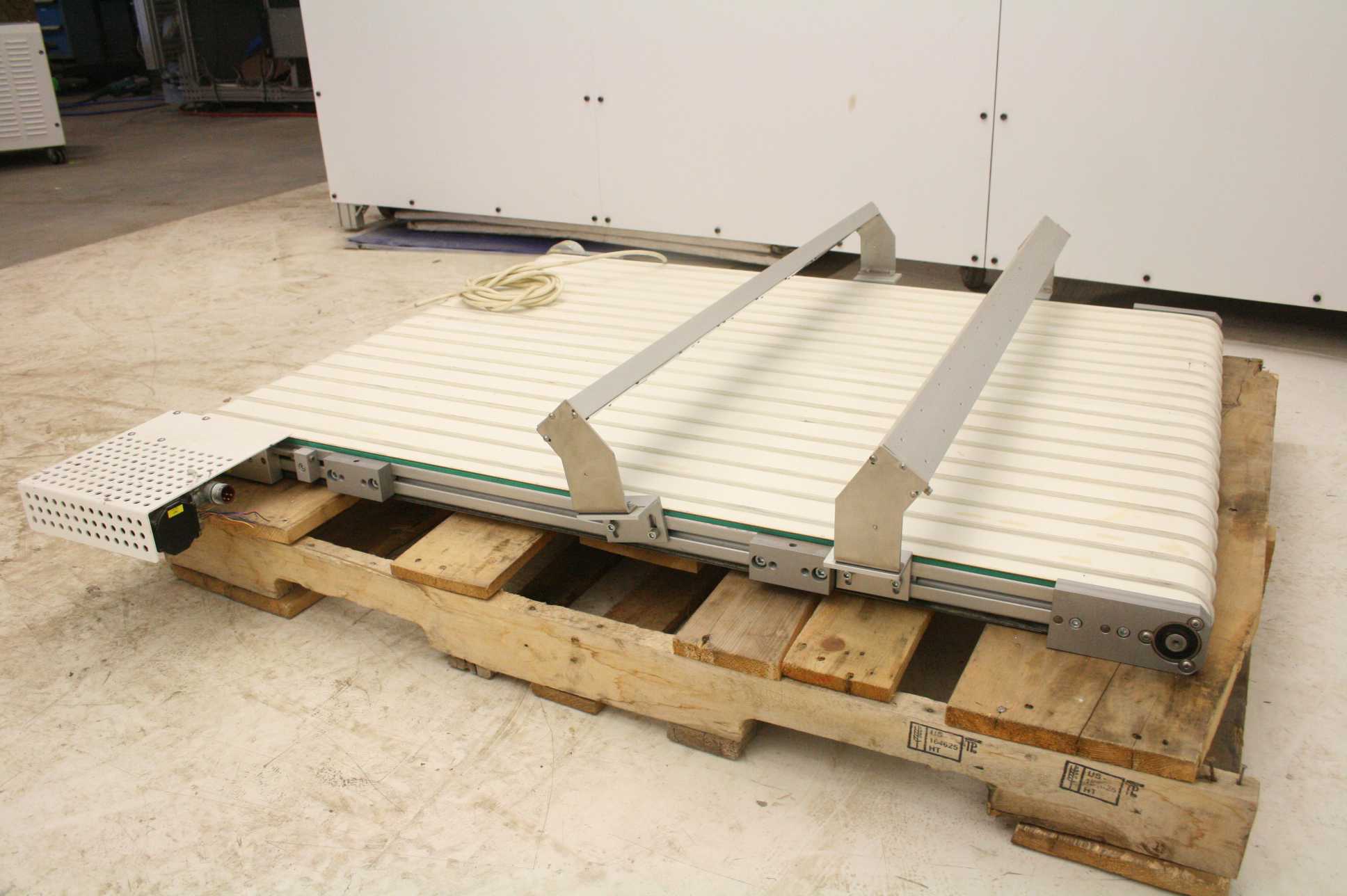 Danaher Ribbed Belt Conveyor 34" x 47" Belt Area Neugart WPLE60 Gearhead AKM22E - Used - Image 16