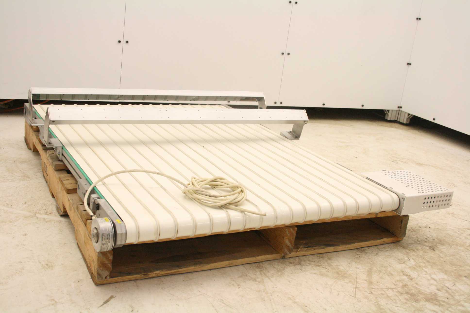 Danaher Ribbed Belt Conveyor 34" x 47" Belt Area Neugart WPLE60 Gearhead AKM22E - Used - Image 30