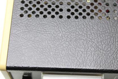 Dynascan Corp 1650 / Triple Output DC Power Supply / B&K Precision / 117 Volts - Used - Image 31