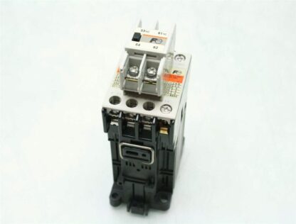 Fuji SC-03Y/G Magnetic Contactor w/ SZ-A11 Aux Contact Block, SZ-Z1 Surge Unit - Used - Image 4