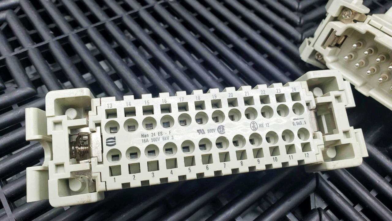 Harting HAN 24 ES AV Terminal Connector w/ 09330242716 Female Insert 24 ES-F - Used - Image 20
