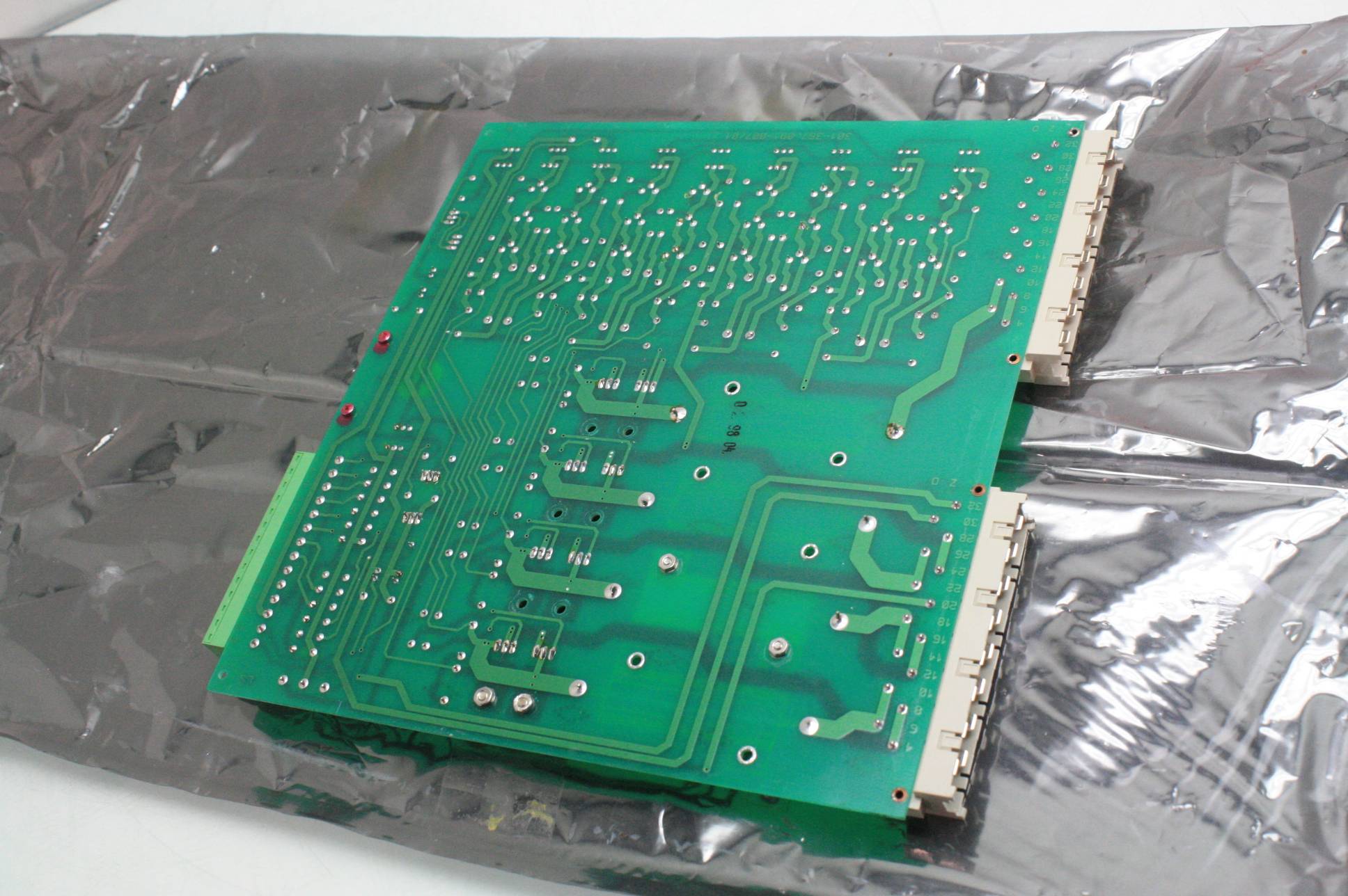 Leitz / Leica Microsystems NA4-301-357.091 660 AZ 00 CMM Controller Board - Used - Image 13