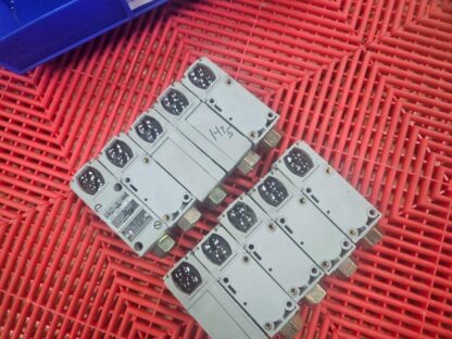 Lot of (10) Allen Bradley 880L-RA1C Retroreflective Photoelectric Limit Switches - Used - Image 3