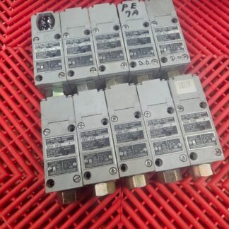 Lot of (10) Allen Bradley 880L-RA1C Retroreflective Photoelectric Limit Switches - Used