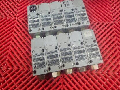 Lot of (10) Allen Bradley 880L-RA1C Retroreflective Photoelectric Limit Switches - Used - Image 10