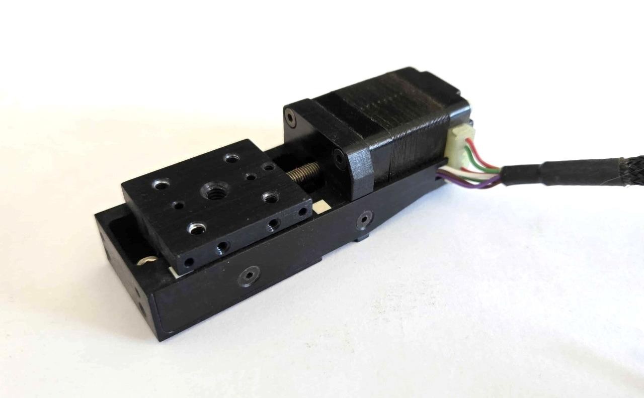 Micronix VT-21 Linear Stage with 16" Cable 10mm Stroke 5 mm/s Travel - Used - Image 5