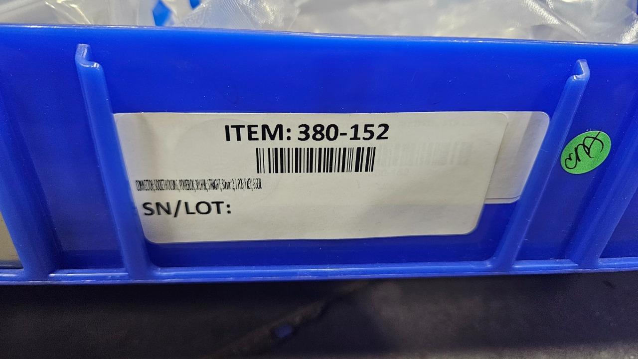 New Amphenol PL18Y-301-50-5 PowerLok Connector - New - Image 10