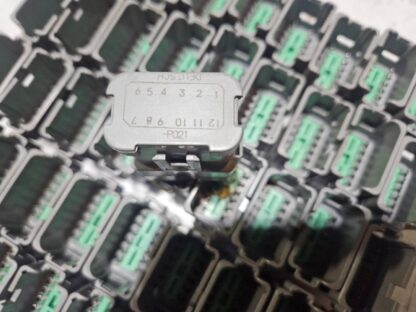 New Deutsch DT04-12PA-P021 Bussed Feedback Receptacle Plug Assembly 12 Pin - New - Image 6