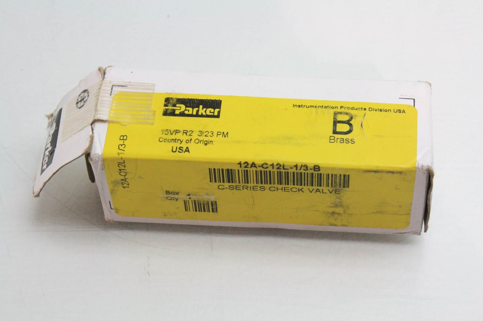New Parker 12A-C12L-1/3-B Brass Poppet Check Valve 3/4" Tube Fitting 3000 PSI - New