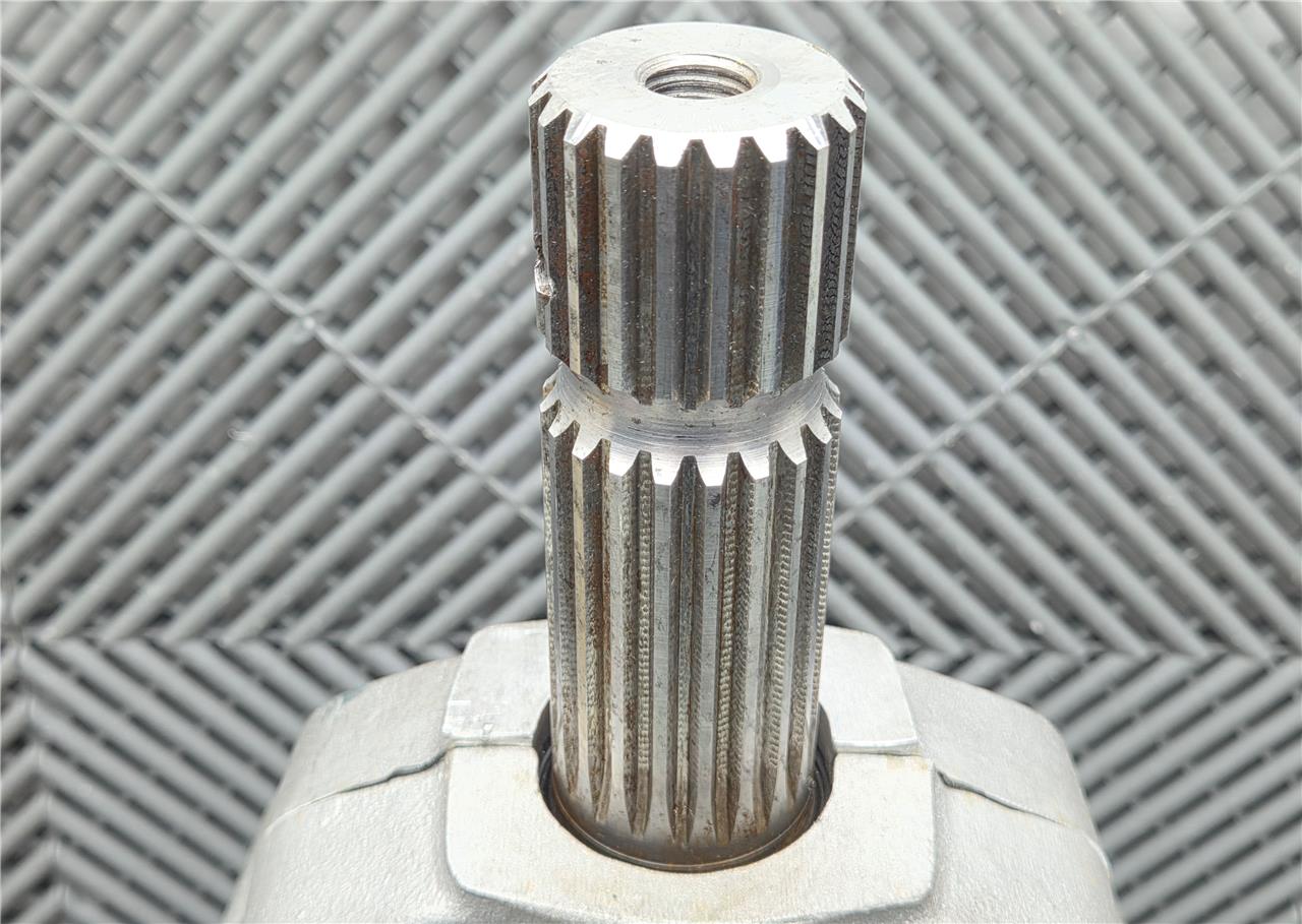 New Superior Gearbox R600 Right Angle Bevel Gearbox, 1.5:1, 45mm Spline Shafts - New other (see details) - Image 23