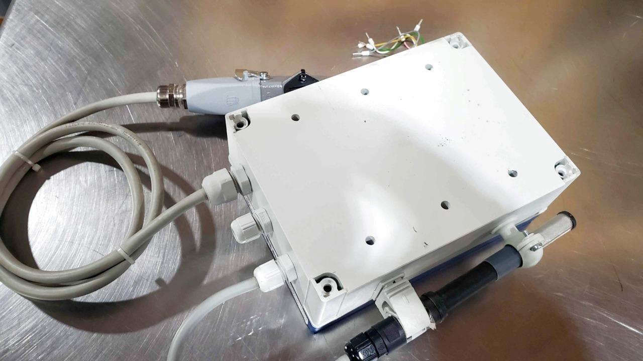 Novasina Hygrodat 100 Hygrometer Relative Humidity Transmitter 24V - Used - Image 6