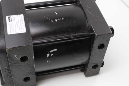 Parker B67014078 Rotary Pneumatic Actuator 140 PSI - Used - Image 24