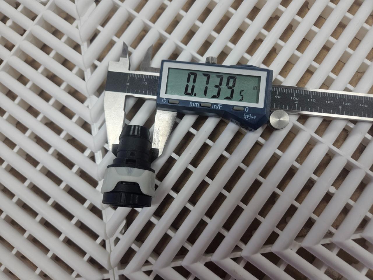 (Qty 2) VOSS SV270 Quick Connect Coolant Coupler 5/8" Barb, Straight 7000182900 - New - Image 12