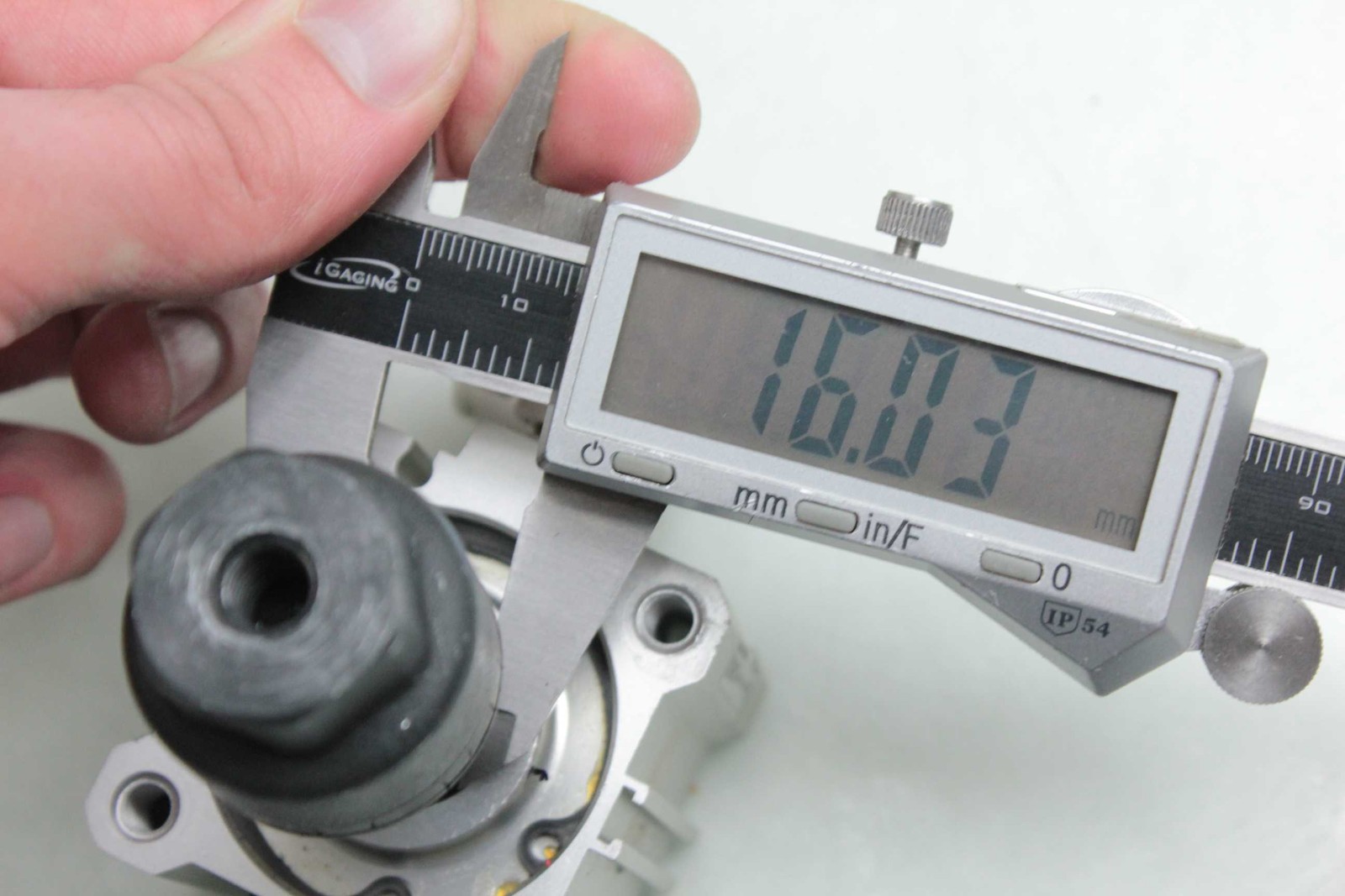 SMC CDQ2L40-10-A73 Pneumatic Air Cylinder 40mm Bore x 10mm Stroke w Limit Switch - Used - Image 11