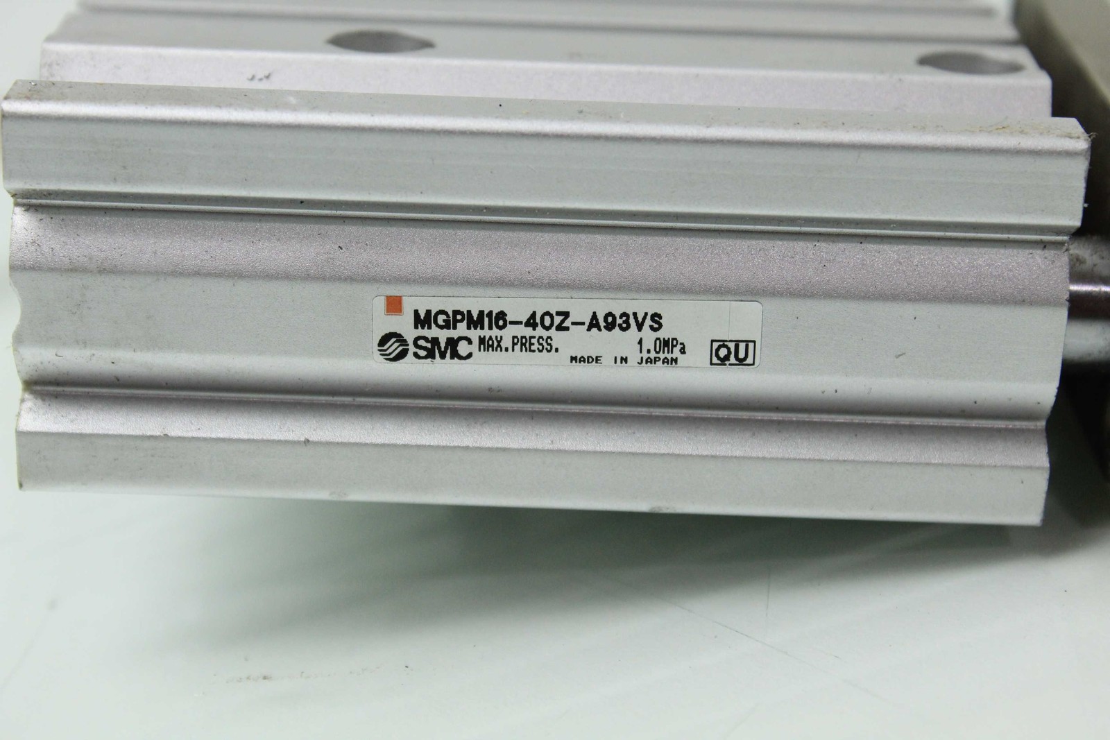 SMC MGPM16-40Z-A93VS Guided Air Cylinder Slide Table 16mm Bore x 40mm Stroke - Used - Image 6