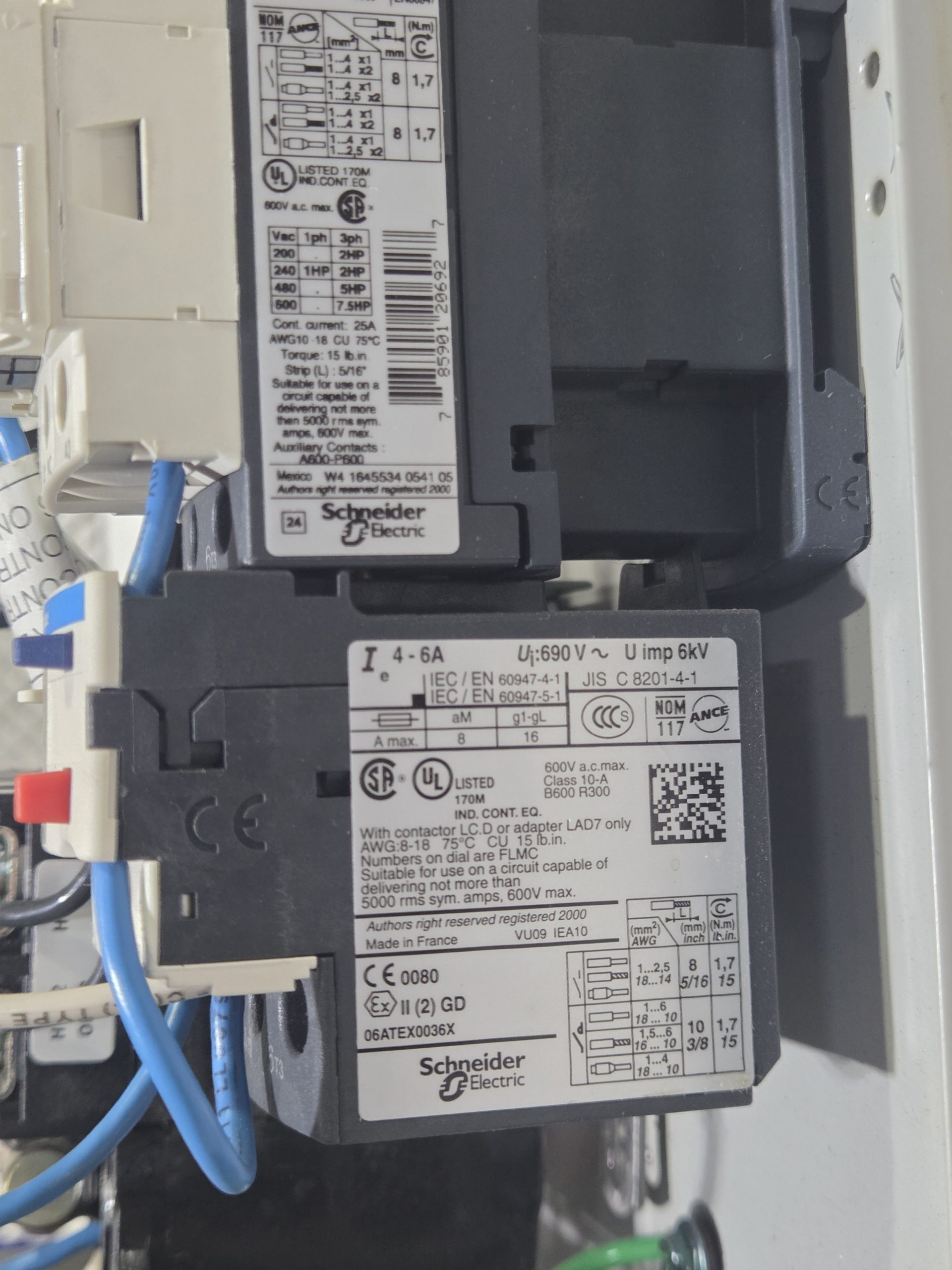 Schneider Electric D09-24-6A-G7 460V 3HP FVNR Enclosed Starter HOA Used - Used - Image 23