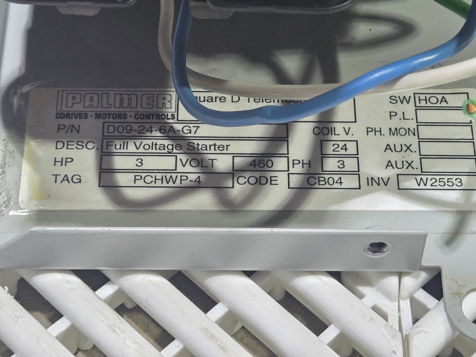 Schneider Electric D09-24-6A-G7 460V 3HP FVNR Enclosed Starter HOA Used - Used - Image 5