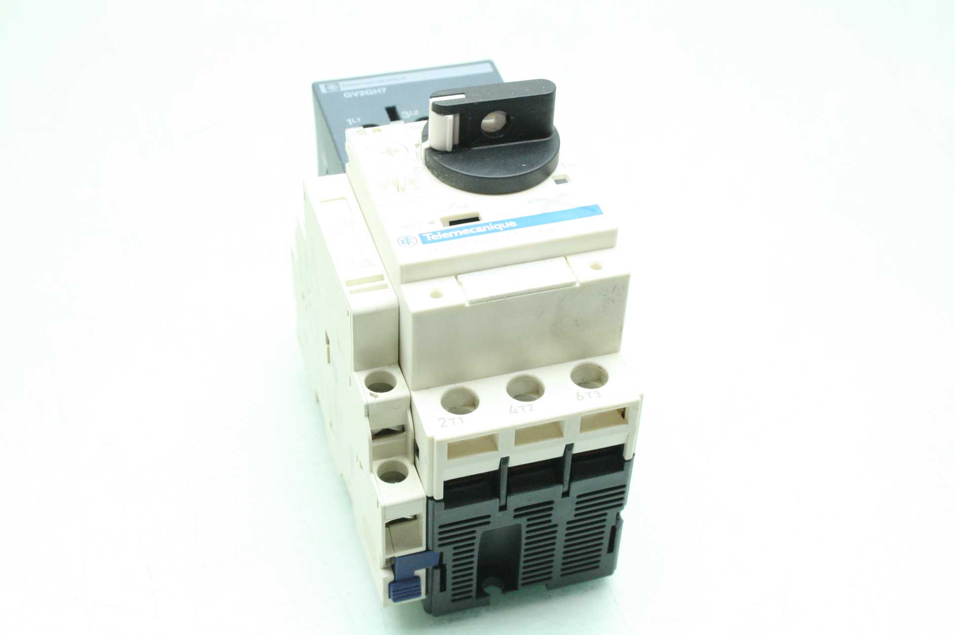 Schneider / Telemecanique GV2GH7 - GV2-P06H7 Contactor / 1 - 1.6 Amps - Used - Image 10