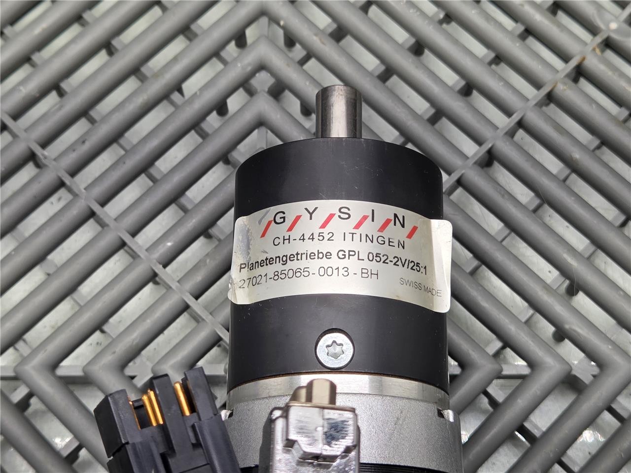 Servo Tecnica SVT57BL03-60V-50167BL02 Motor w/ Mecapion H40-6-0500VL Encoder - Used - Image 7