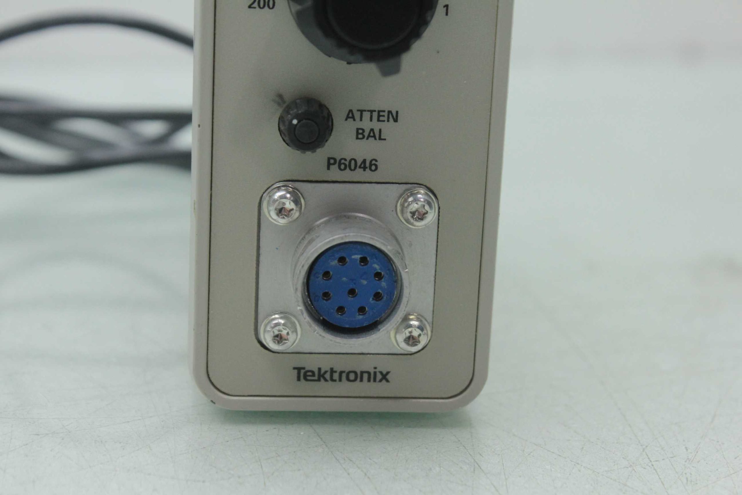 Tektronix P6046 Probe Amplifier Assembly With Power Supply - Used - Image 7