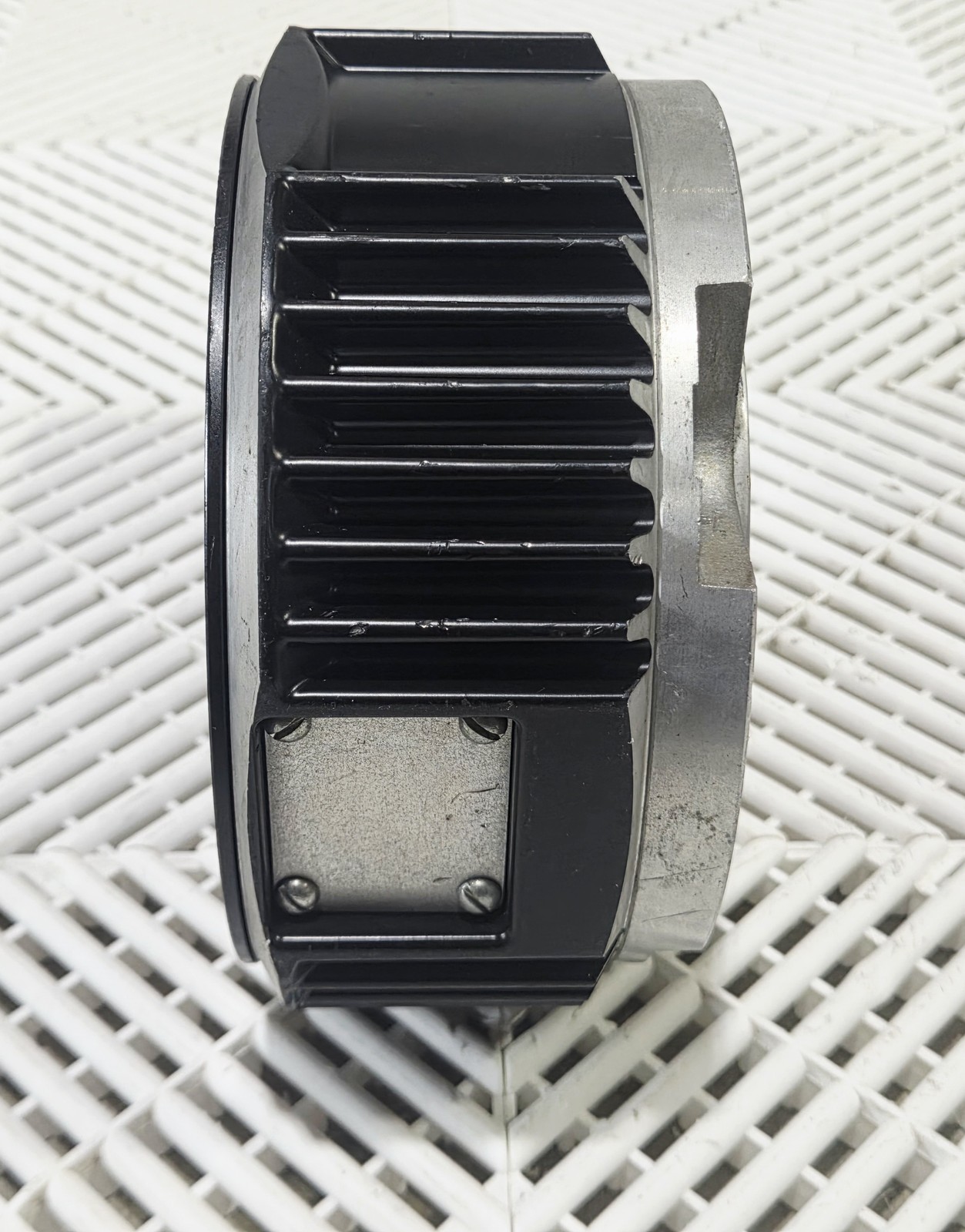 Warner Electric EUM-180-20-MBFB Electromagnetic Brake, 24V, 12lb-ft, 3600 rpm - Used - Image 11
