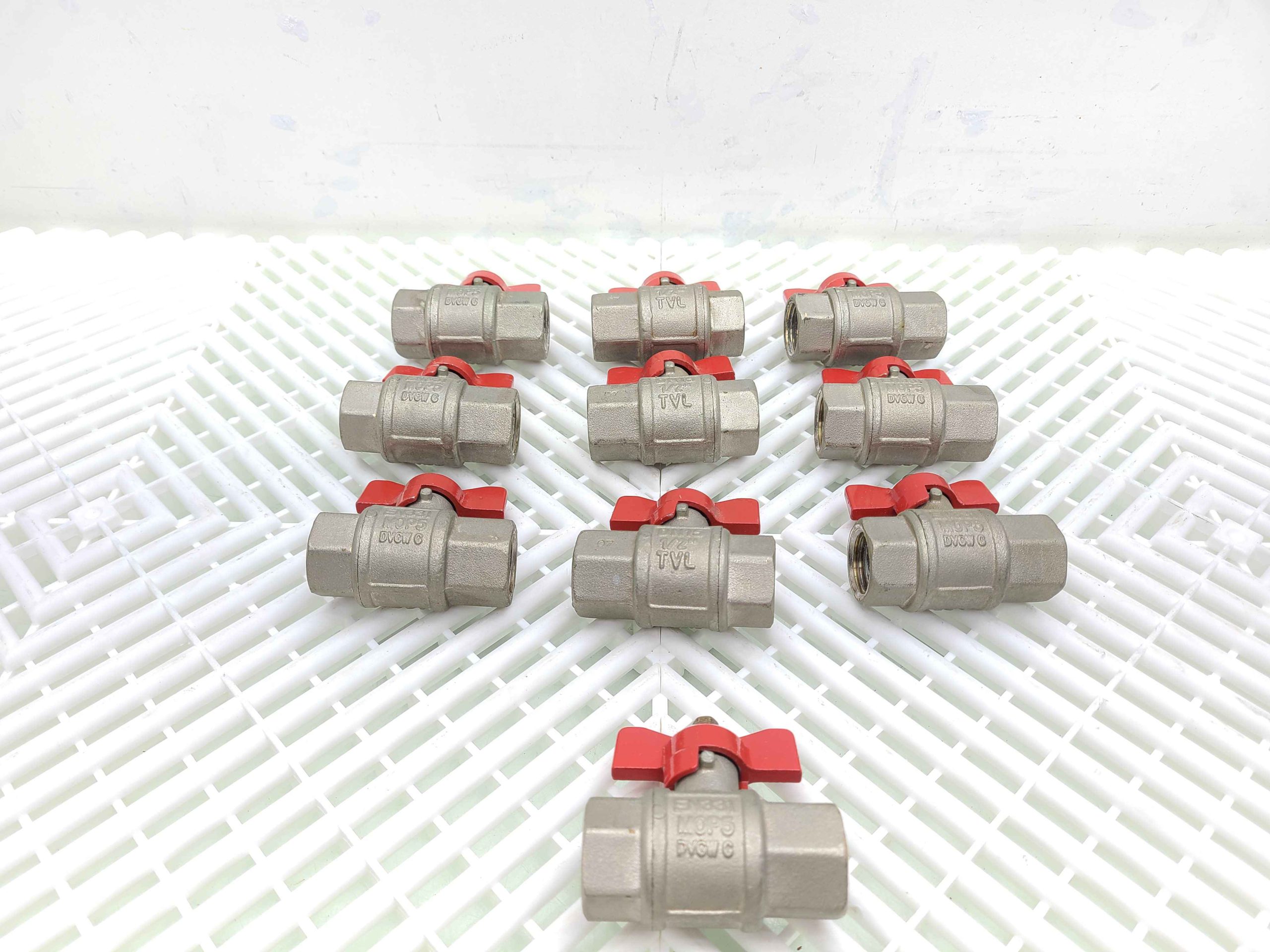 (10) 1/2" Female NPT Plated Brass Gas Ball Valves DN15 / EN331 DGVW - Used - Image 6