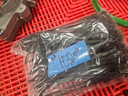 (100) HellermanTyton 157-00418 Weld Stud Mount Cable Tie M5 / M6 x 8.66" Length - New - Image 3