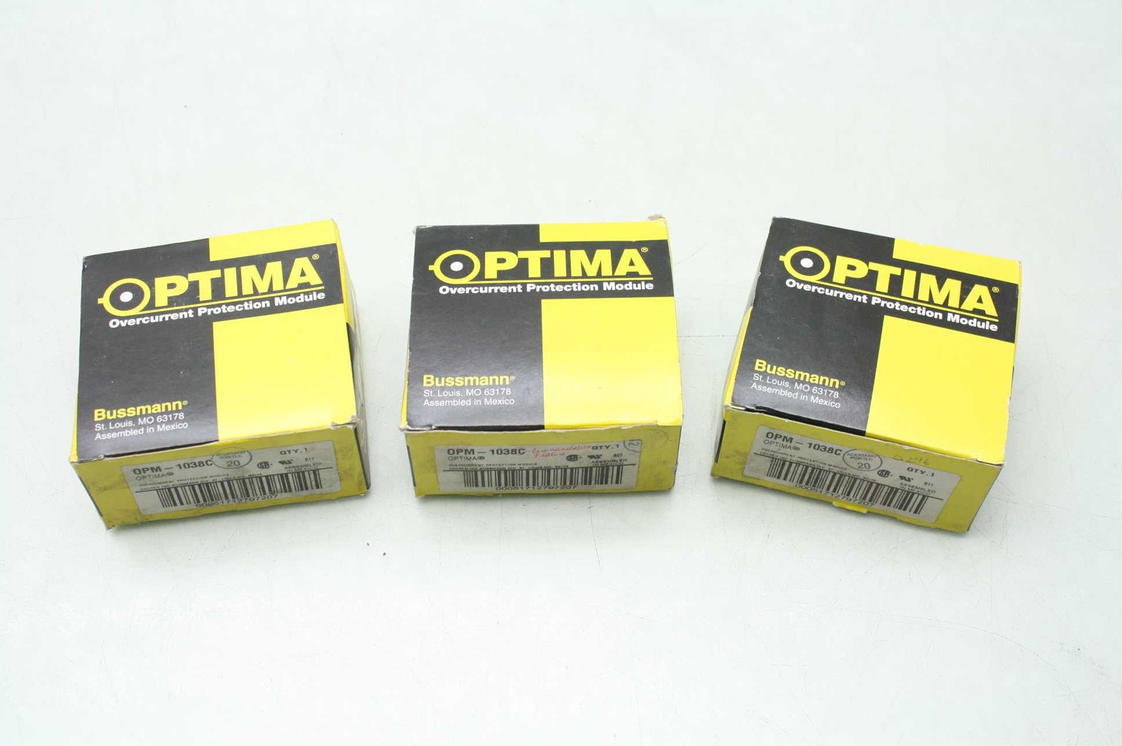 3 NIB Bussmann OPM-1038C Overcurrent Protector Module / Fuseholder / 3 Pole - New