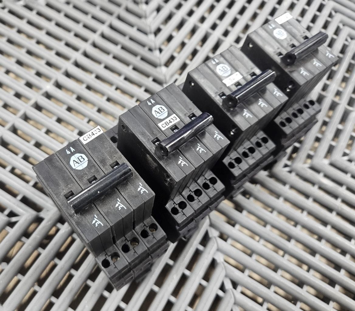 (4) Allen Bradley 1492-GS3G040 Circuit Breakers 4A Three Pole - Used - Image 3