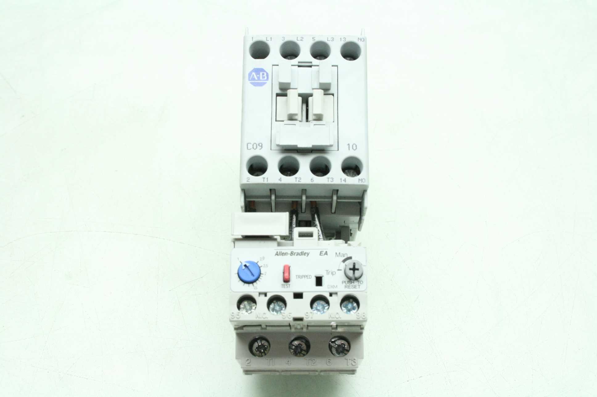 Allen Bradley 100-C09*10 Contactor + 193-EA1DB Relay, Contactor Assembly - Used - Image 7