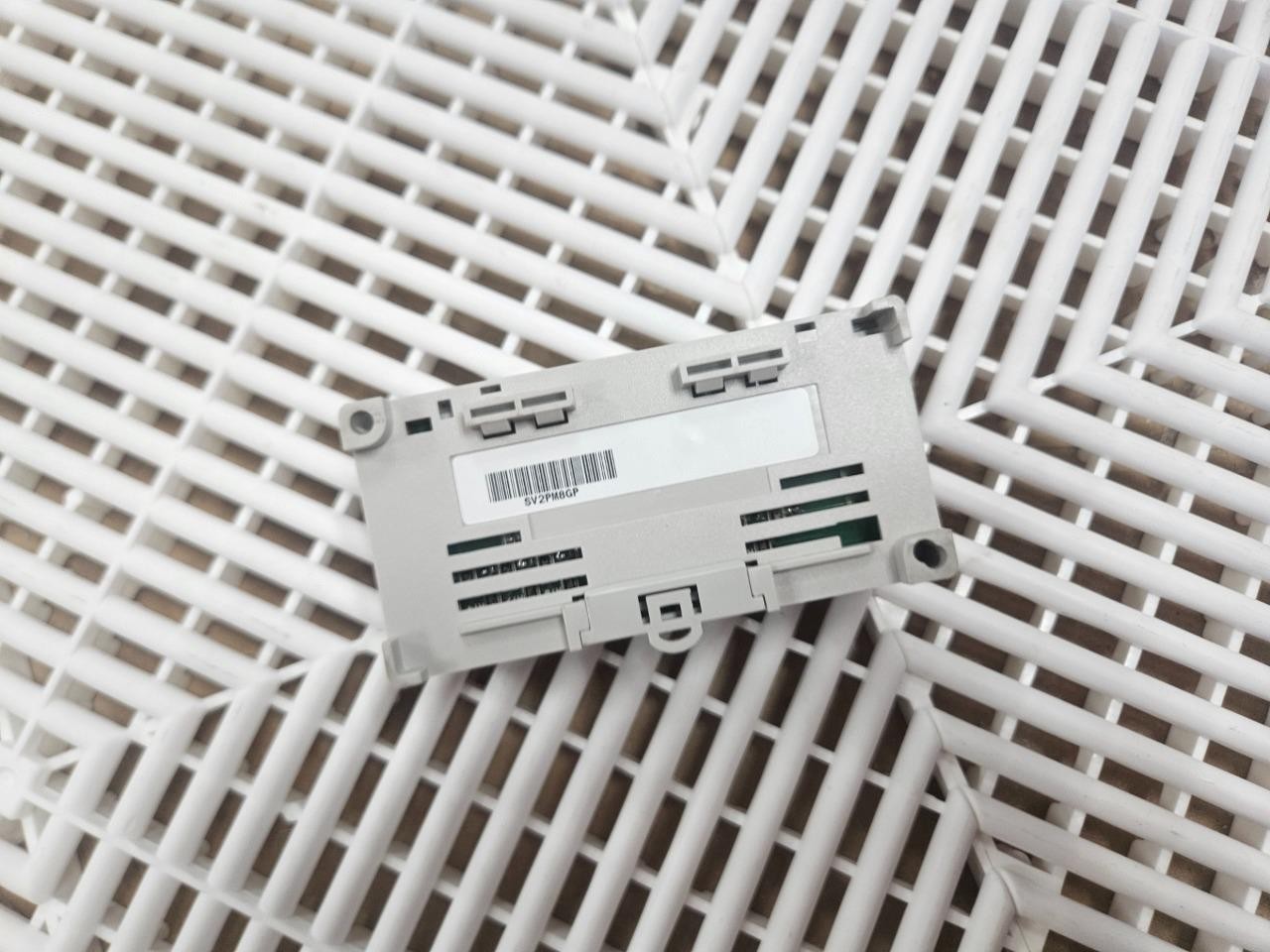 Allen Bradley 1790-T16BV0X Expansion Unit 16 Channel DC Input - Used - Image 8