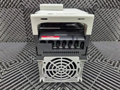 Allen-Bradley 25B-D030N104 Ser A PowerFlex 525 AC Drive 20HP w/Options US Stock - New other (see details) - Image 9