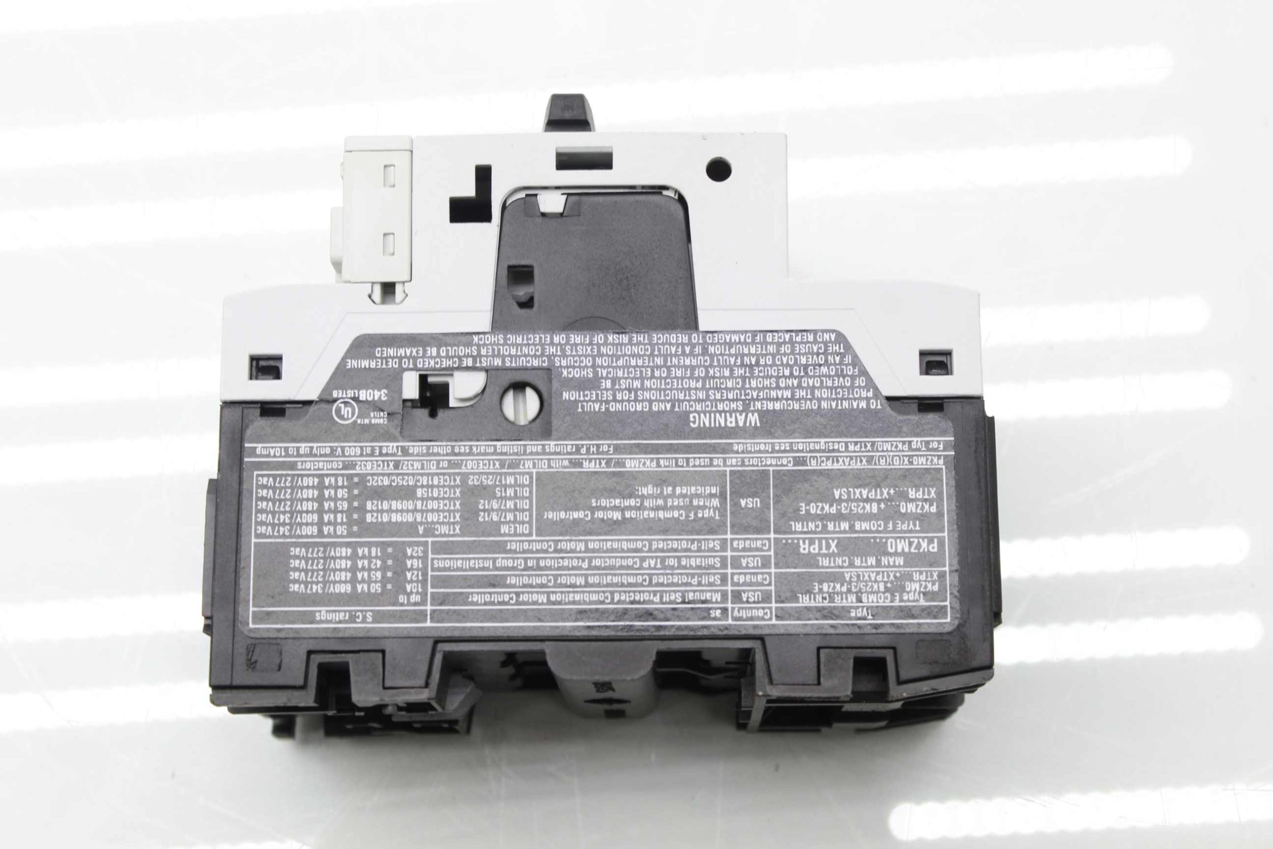 Eaton PKZM0-0,63 Thermal Magnetic Motor Protector 0.63 Amp, 3 Pole, 220-690 AC - Used - Image 10