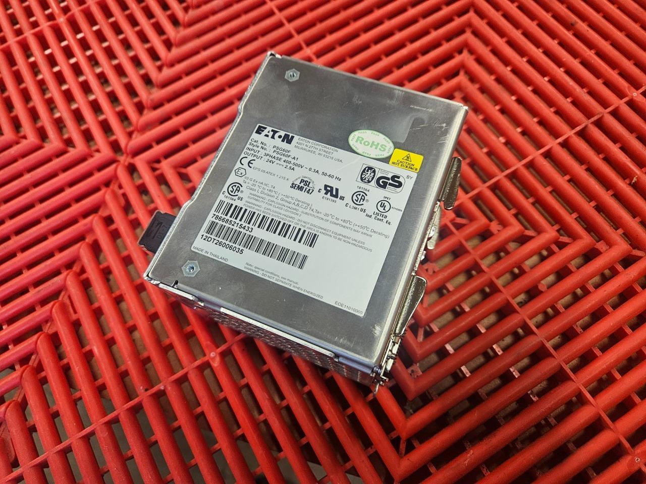 Eaton PSG60F 24V DC Power Supply 400-500V AC Input / 24V DC Output 2.5A - Used - Image 5