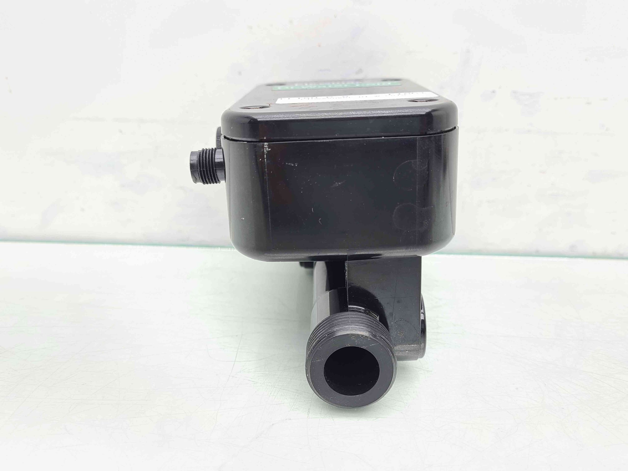 FlowMax 44i D15-AAA2EB Flow Meter 16 Bar - Used - Image 11