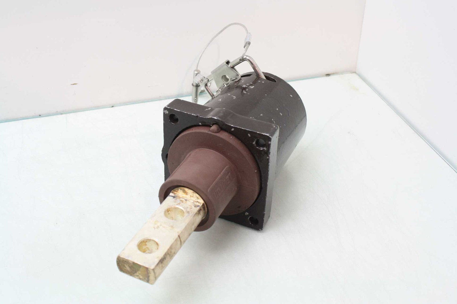 Leviton 49FR2-XH Rhino-Hide 49 Series High Current Receptacle Power Connector - Used