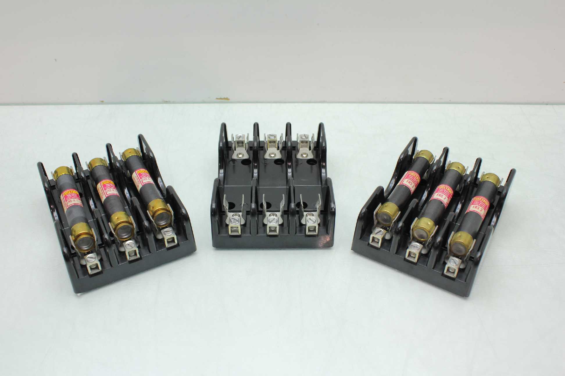 Lot of 3 Marathon 6F30A3B 3 Pole 30A / 600V Fuse Holder 6 Fusetron FRS-2 Fuses - Used - Image 15