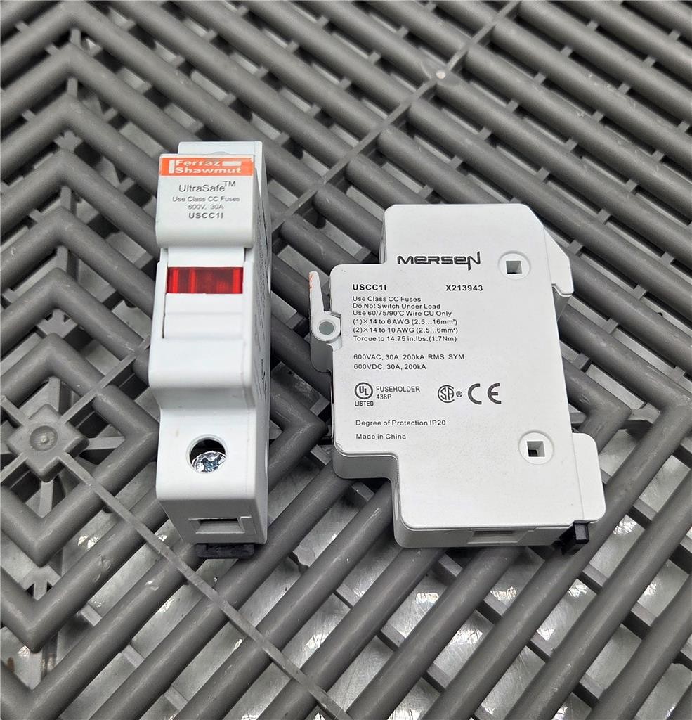 Lot of 5 Ferraz Shawmut USCC1I UltraSafe Fuse Holders, 30A 600V - Used - Image 3