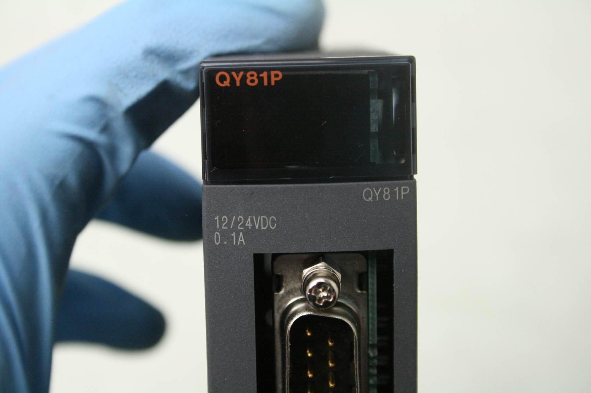 Mitsubishi QY81P Output Module PLC 12/24VDC with Terminal Board A6TBY36-E - Used - Image 16