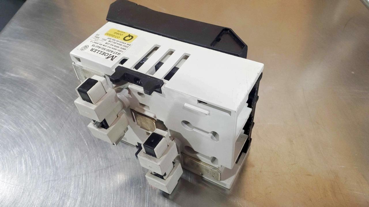 Moeller GSTA00/50/AU/15 Fuse Switch Disconnector 100A - Used - Image 12
