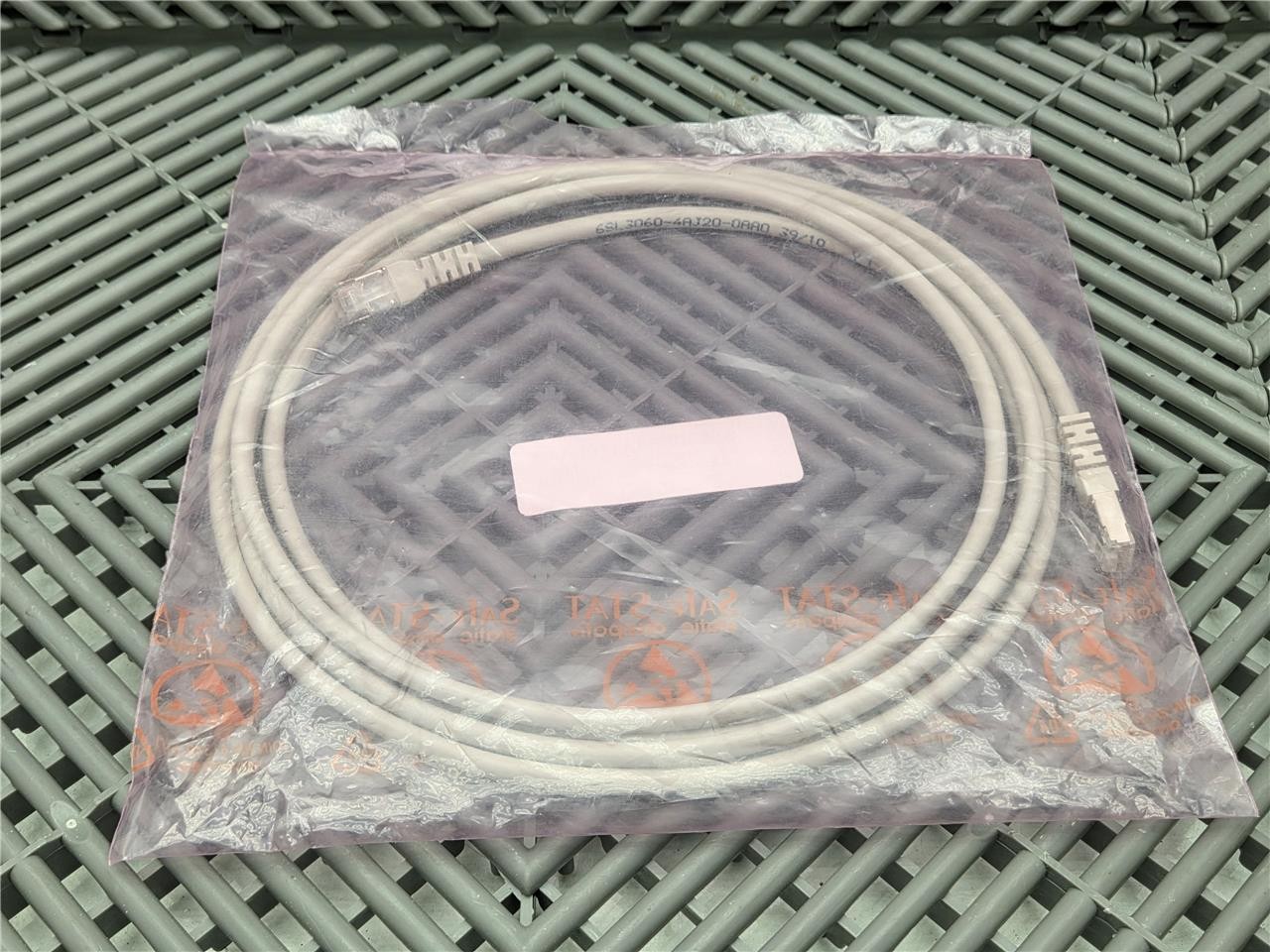 New Siemens DRIVE-CLIQ Signal Cable 6SL3060-4AJ20-0AA0 3m Length - New other (see details) - Image 3