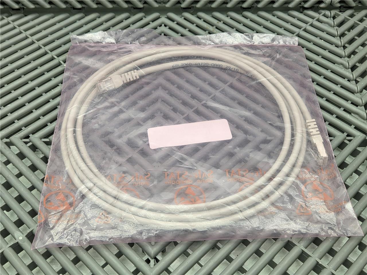 New Siemens DRIVE-CLIQ Signal Cable 6SL3060-4AJ20-0AA0 3m Length - New other (see details) - Image 7