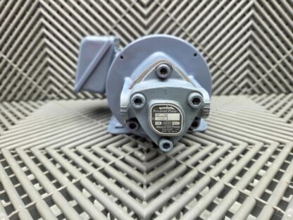 Nippon TOP-1ME100-11MA Trochoid Pump / 3-Phase Induction Motor / EELQ-8T - Used - Image 17