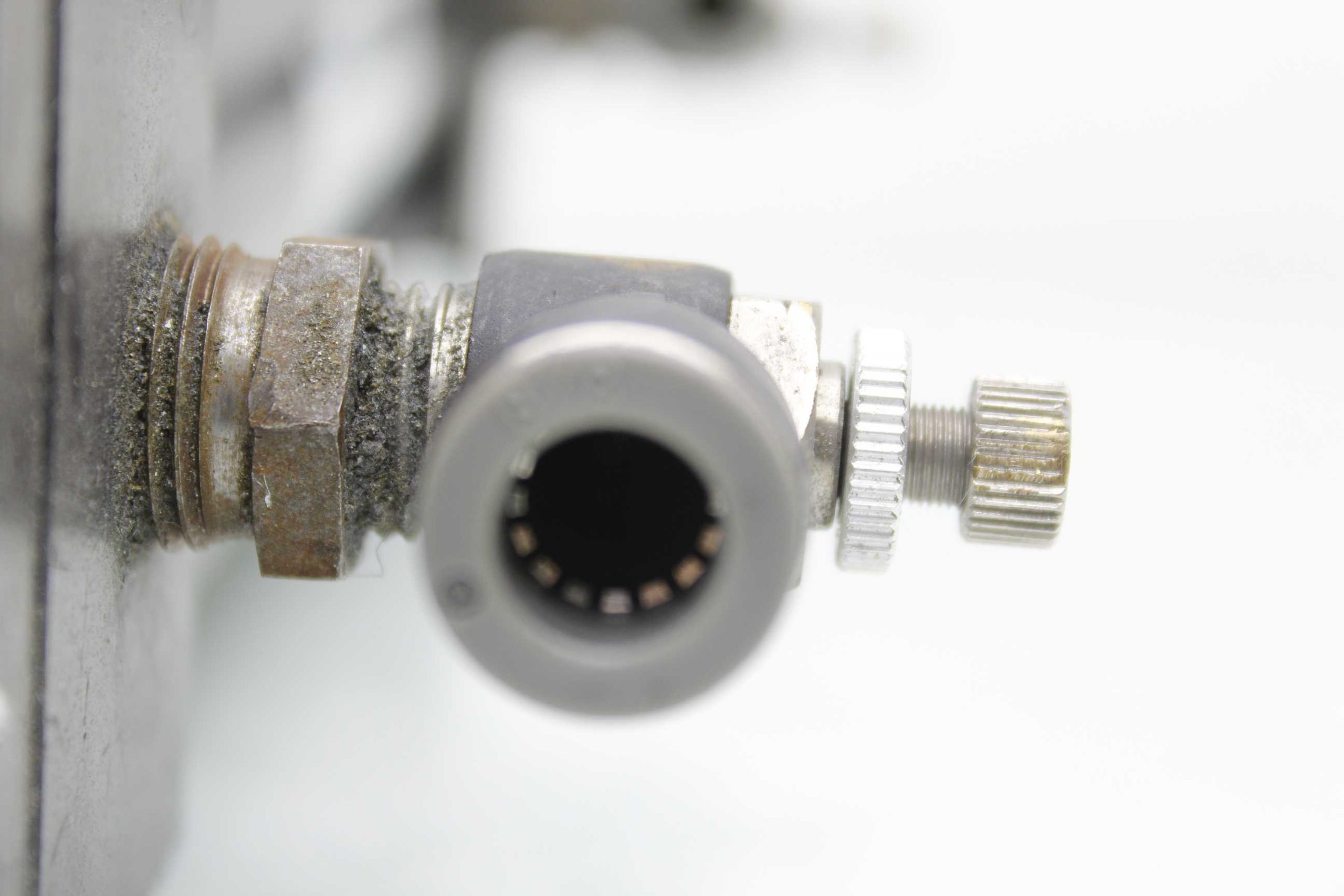 Parker 02.00 CH2ANU19AC 5.750 Pneumatic Cylinder - Used - Image 18