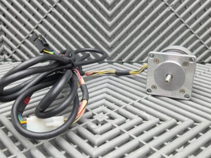 RS 440-442 Unipolar Hybrid Stepping Motor 1.8°, 0.50Nm, 5.0V DC, 1 A - Used - Image 4
