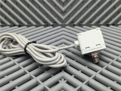 SMC ISE40A-N01-V-P Pressure Switch, 145psi - Used - Image 11