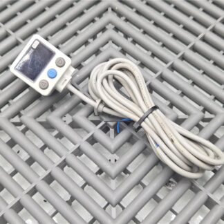 SMC ISE40A-N01-V-P Pressure Switch, 145psi - Used