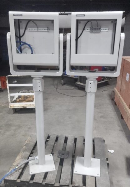 Strongarm 302-181706 Pedestal 15" Swivel / Tilt HMI Enclosure Nema 12 - Used