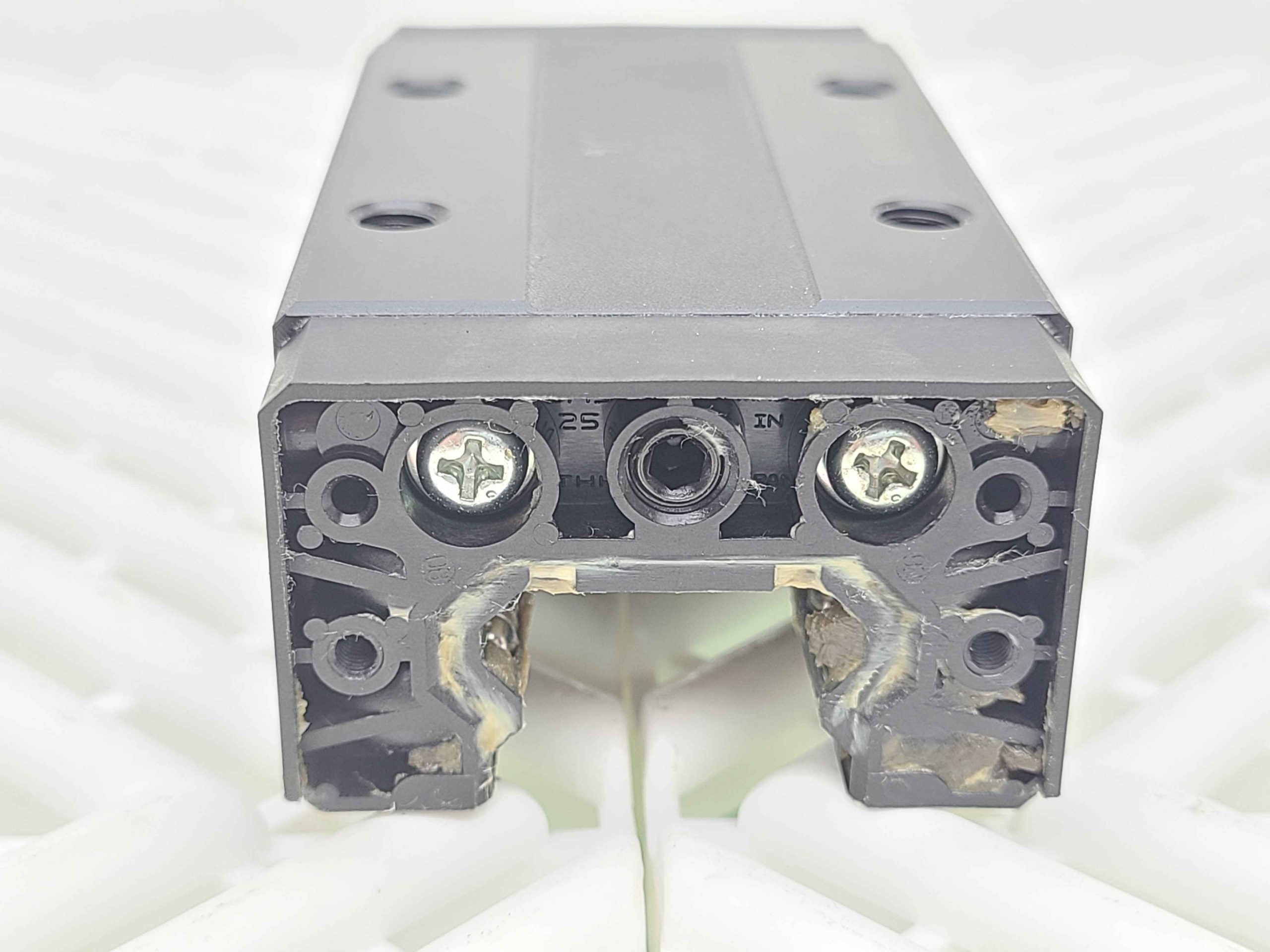 THK SHS25 Caged Ball Guide Blacks APC-C Coating - New other (see details) - Image 11
